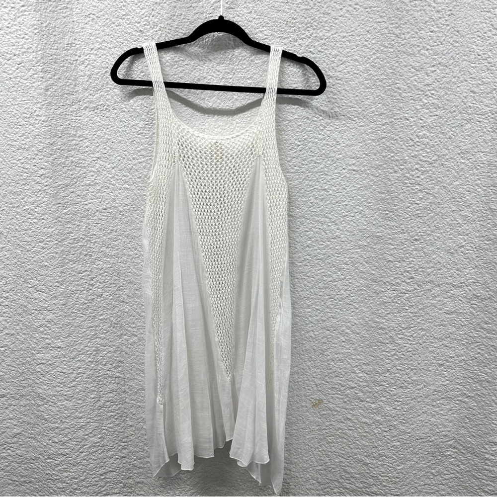 Elegant White Knit Women's mid length dress